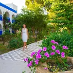 Anil מלון גומבט